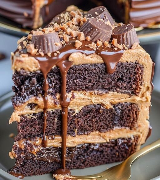 Gooey Peanut Butter Chocolate Cake