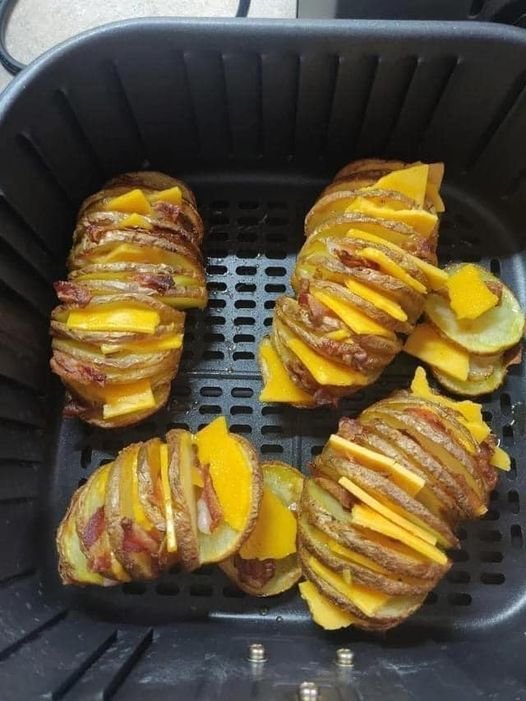 Cheesy Hasselback Potatoes